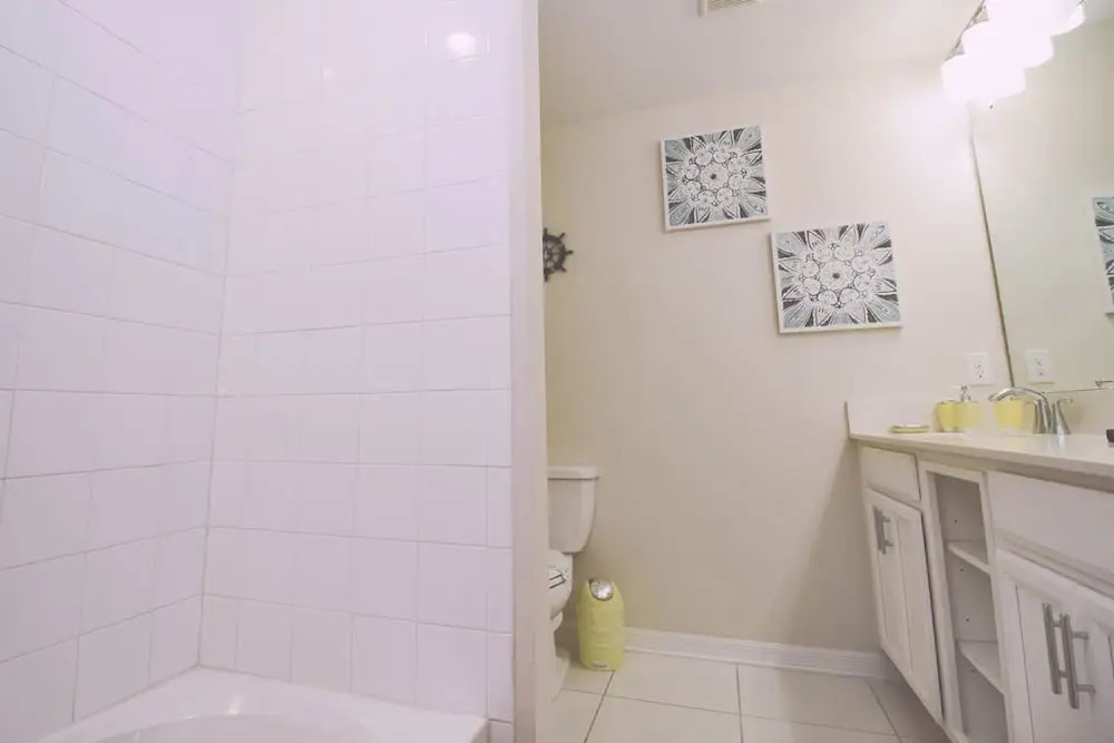 Beautiful Decor 2BR Apartment Near Disney