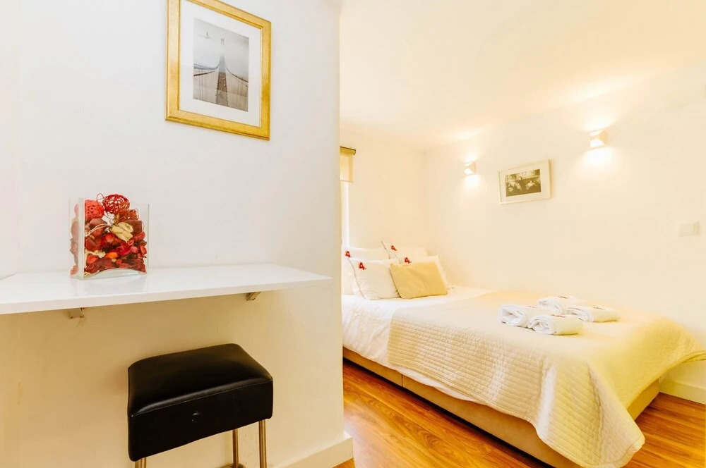 Rent4rest Bairro Alto Charming 1 Bedroom Apartment