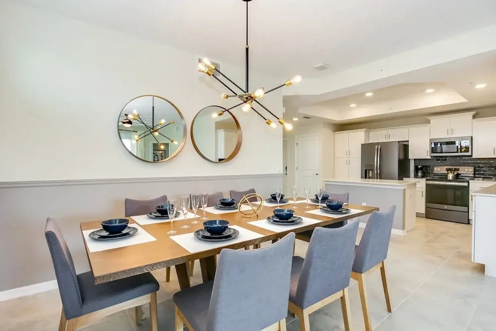 3 Bedroom Condo @ Storey Lake