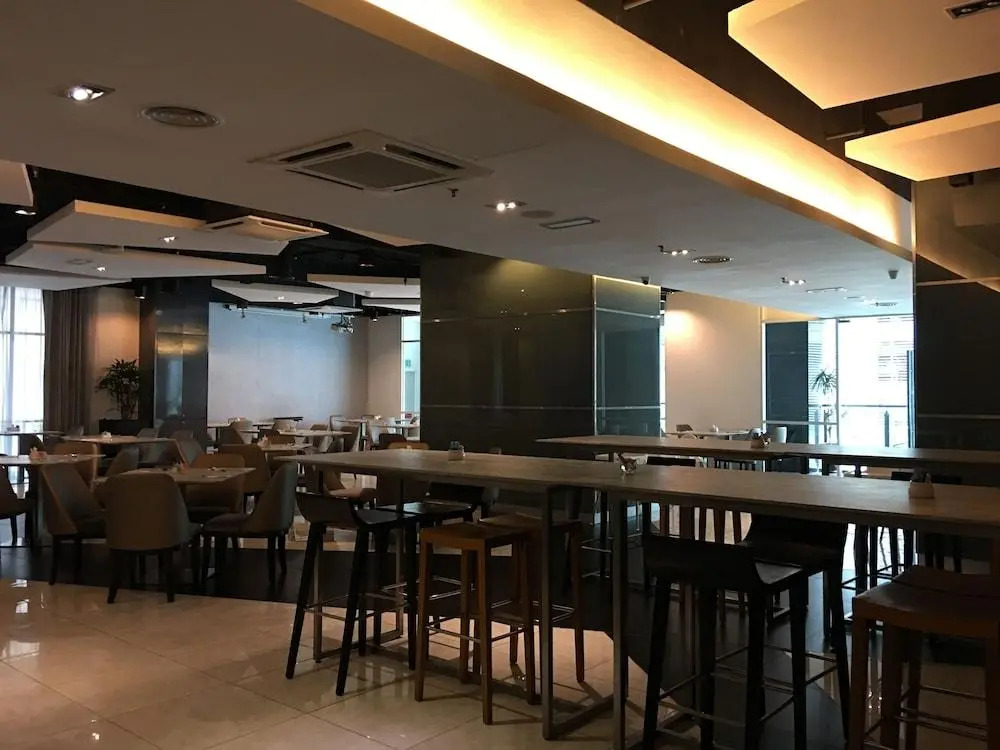 WTE KLCC Suites