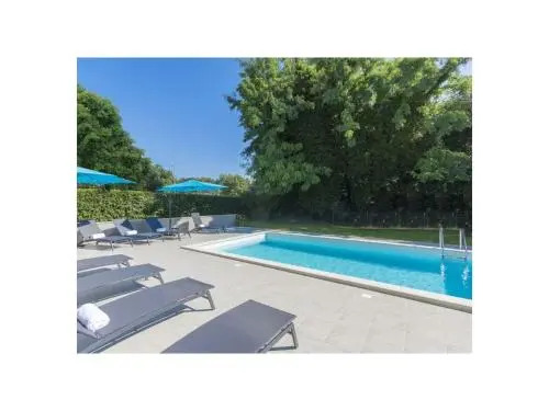 Villa Romi M