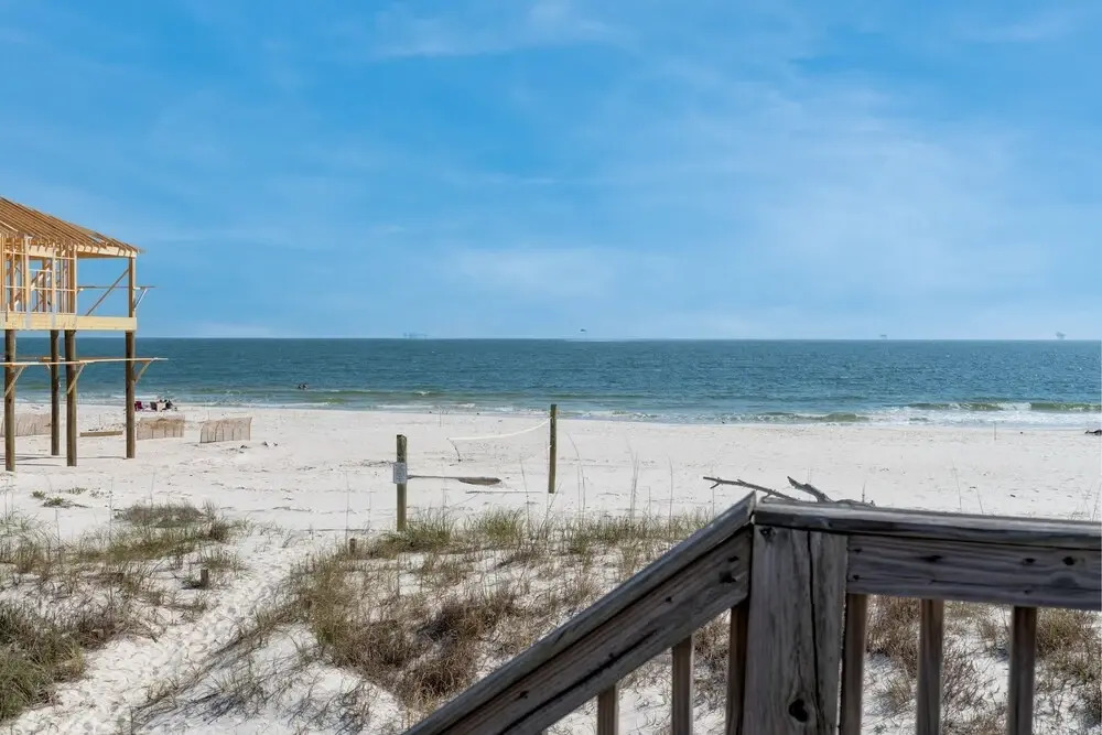 Island Sun - First Row Beach House! Fun And Games Galore - Including A Private Volleyball Pit! 3 Bedroom Home by RedAwning