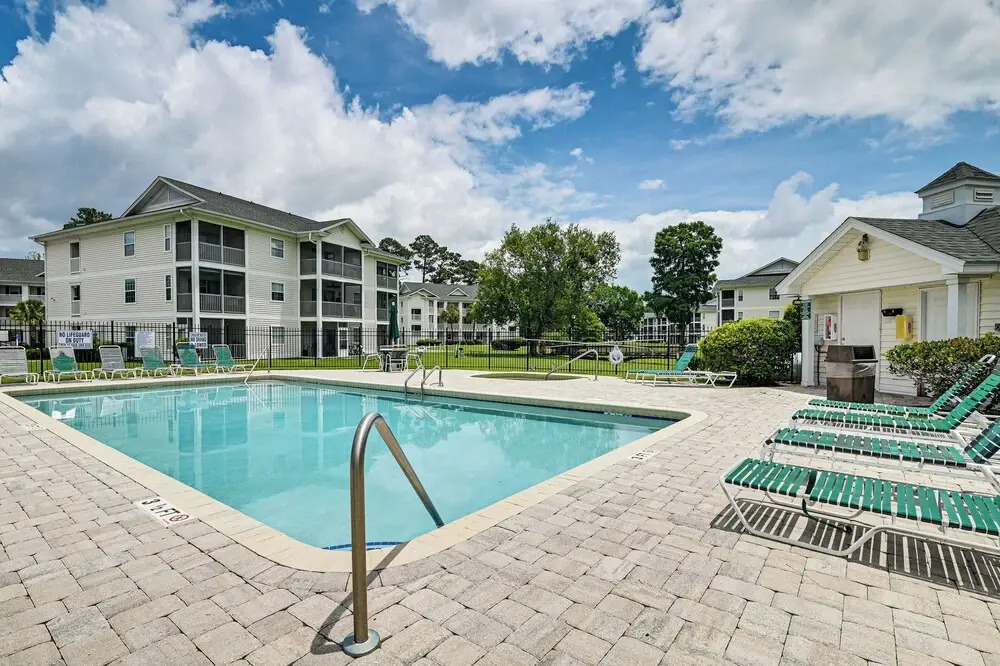 Pool Access & Golf View: Myrtle Beach Retreat!