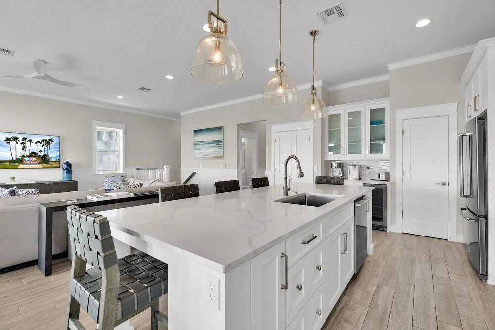 Kite One - Private Bayside Home With Pool And Hot Tub 4 Bedroom Home by RedAwning