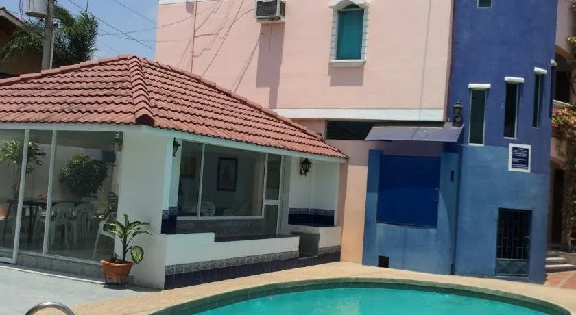 Hostal Marina Real