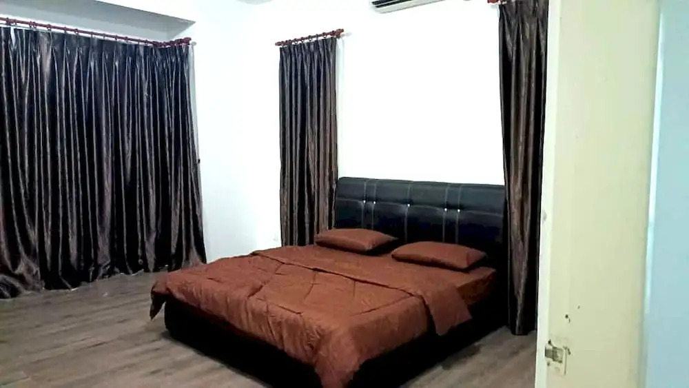 OYO HOME 90769 Flo Inn Homestay Bsi
