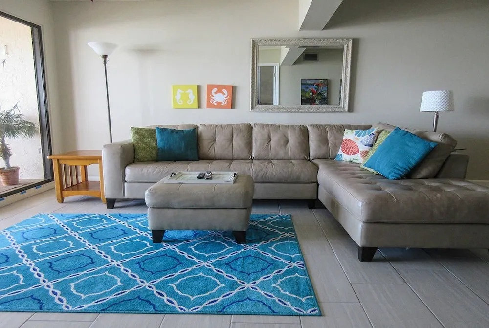 Eden House PH4 2 Bedrooms 2 Bathrooms Condo