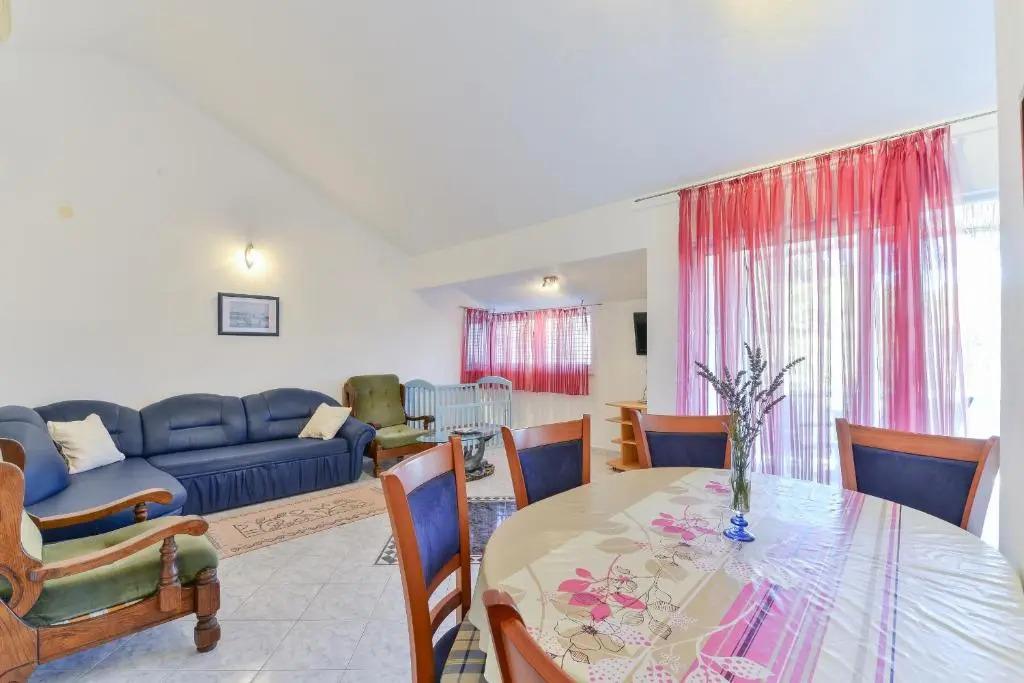 Apartments Pavlak