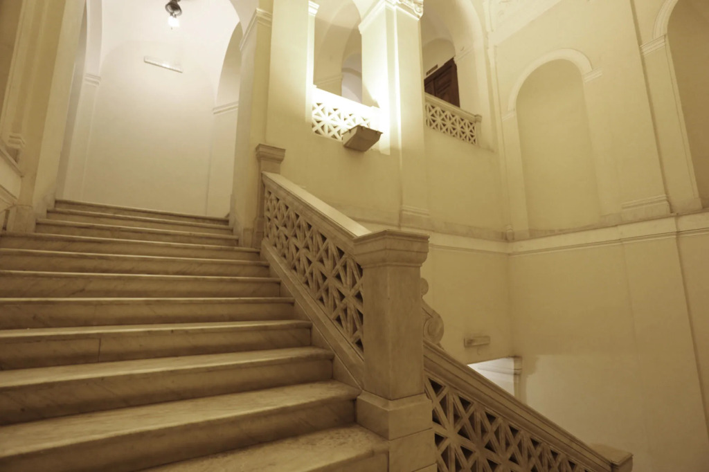 Be Italian Flat Piazza Bovio 22