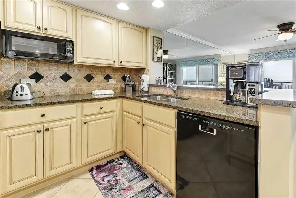 Windjammer 214 - Two Bedroom Condo