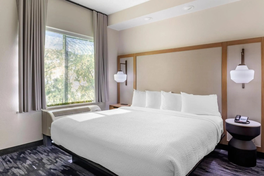 Fairfield Inn & Suites Cherokee
