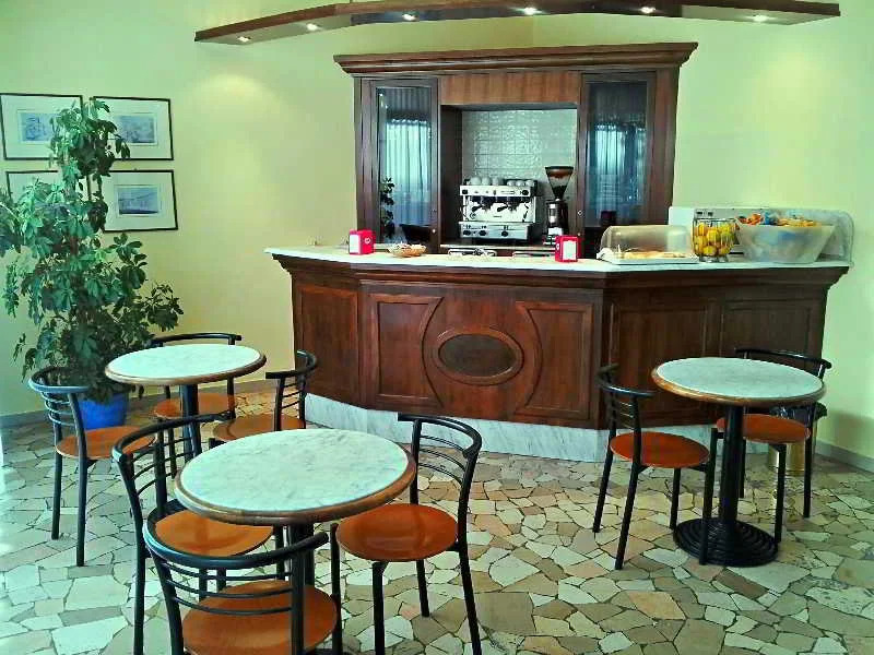 Ariston Hotel