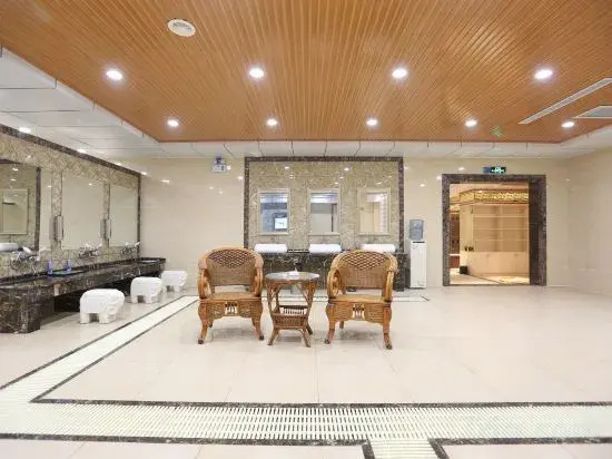 Gongyi City Hotel