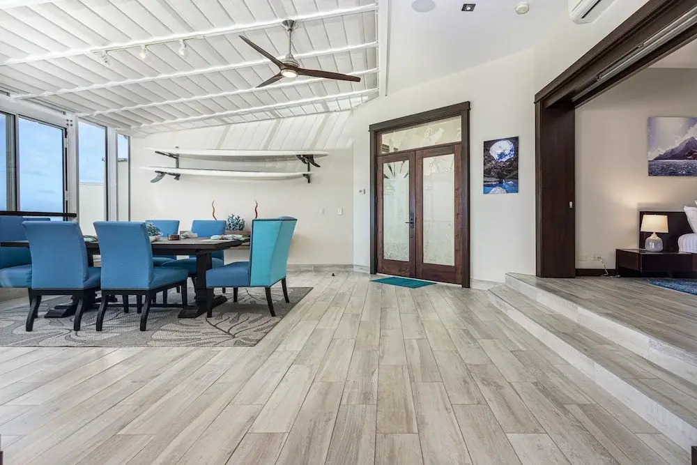 Puu Poa 407 2 Bedroom Condo by RedAwning