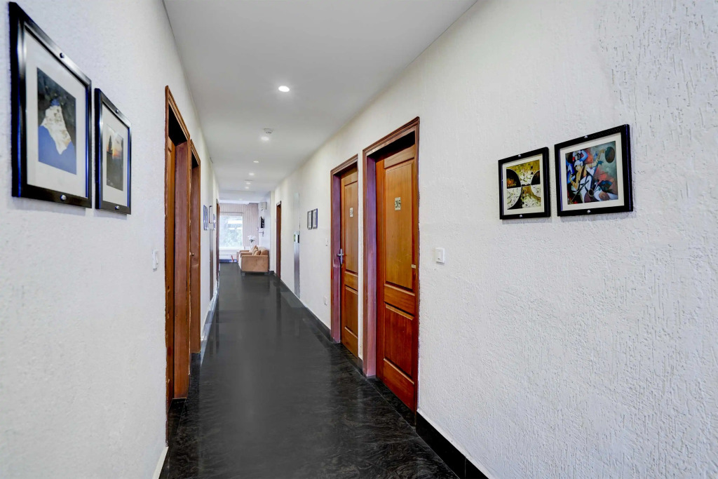 Super Super Townhouse Oak IMA Dehradun