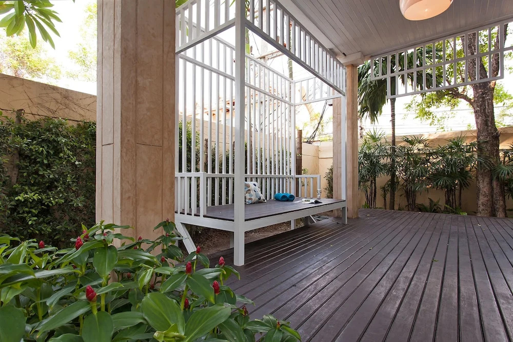 Jomtien Waree 9 with 6 bedrooms