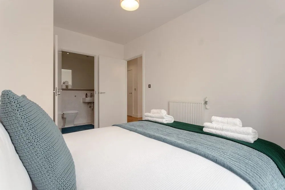Contemporary 2 Bedroom Apartment in Haggerston