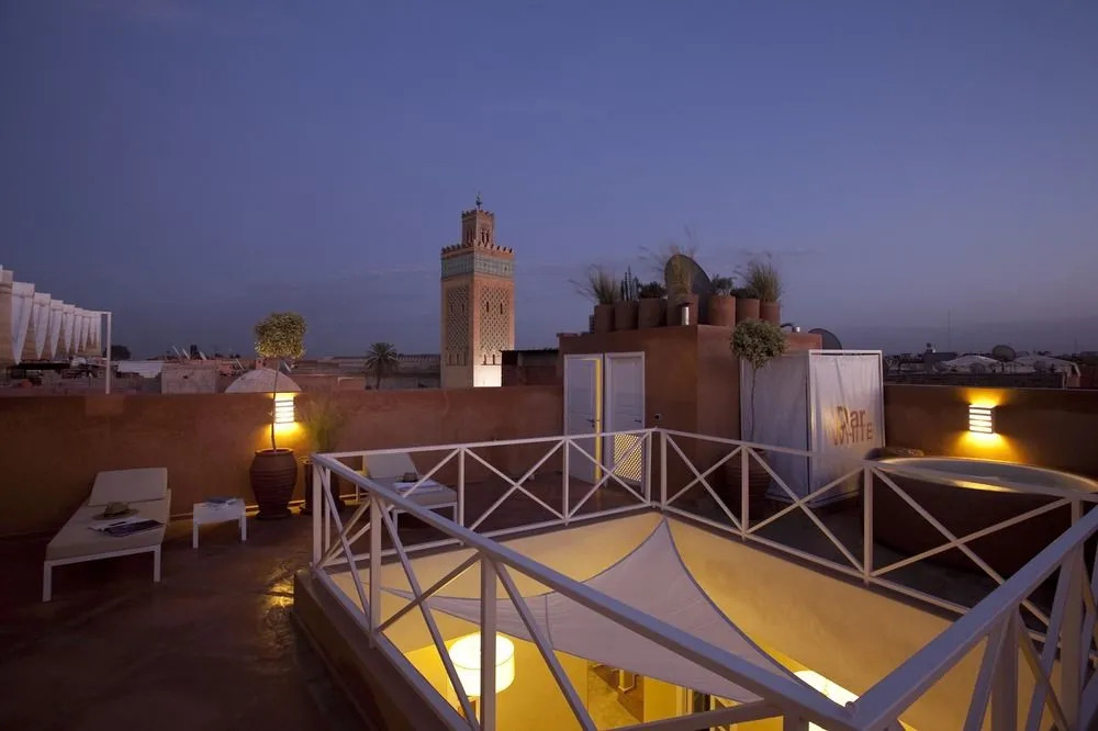 Riad Dar White