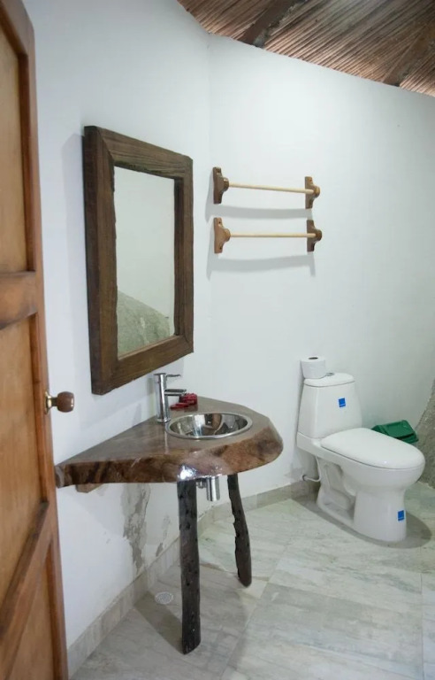 EcoHostal Rio Piedra