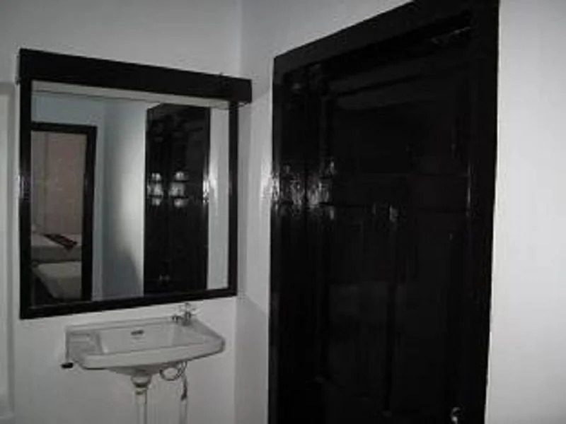 Global Grace Hotel