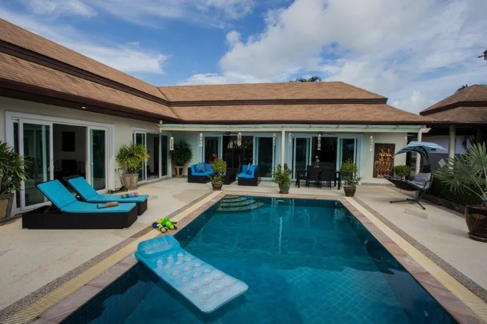 Cophi Villa 3 bd pool villa Nai harn