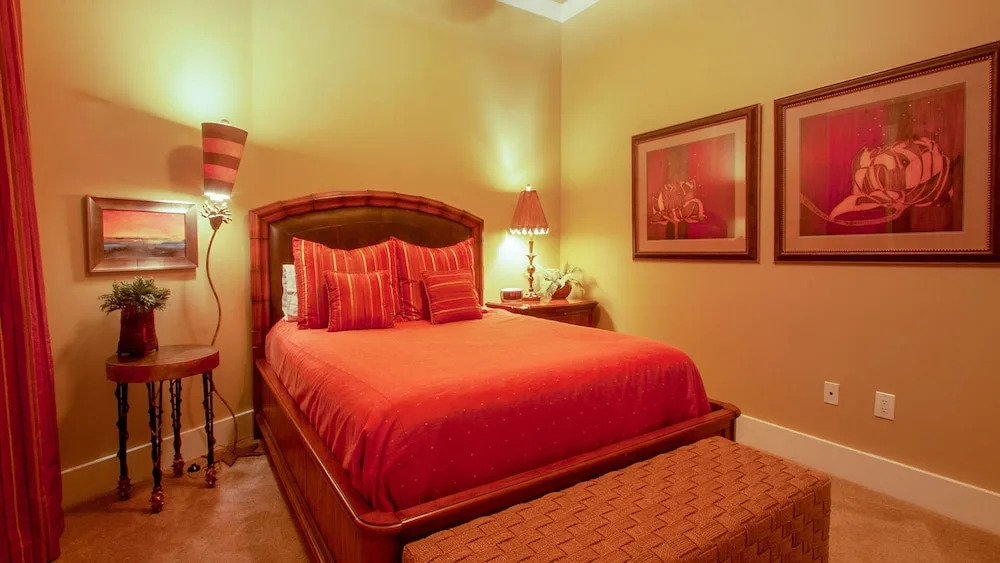 Calming Three Bedroom - Unit Crd0103