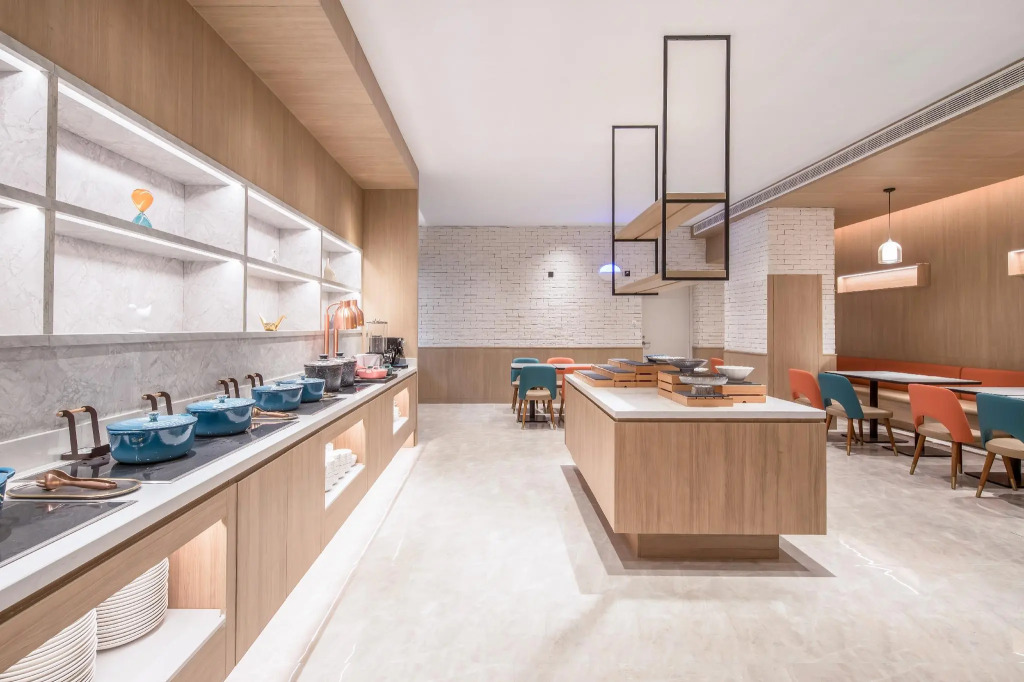 Hanting Hotel Nanjing Middle Longpan Road Jiuhuashan Metro Station