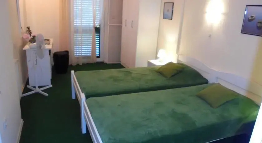 Villa Varos 31