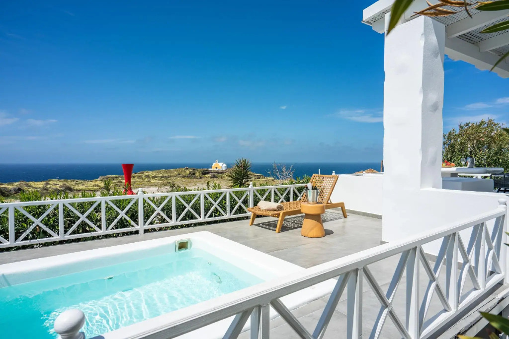 Oia Sunset Villas