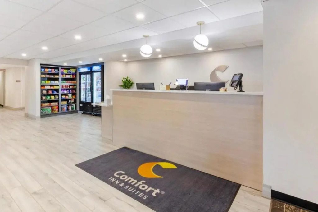 Comfort Inn & Suites Beaver Dam