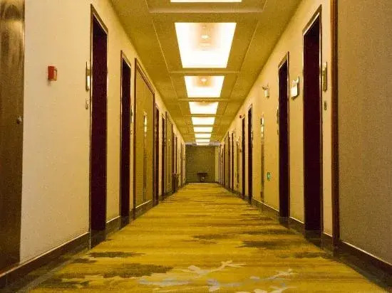 Fukang Sunshine Holiday Hotel