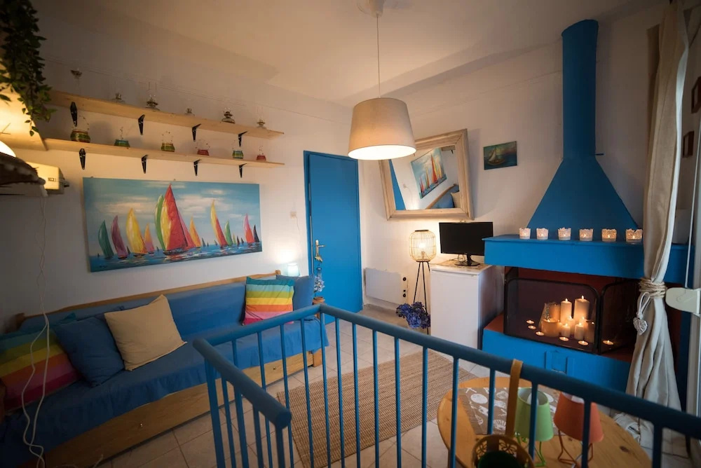 Sea view luxury apartment in Nea Kallikratia