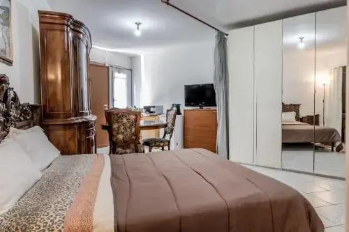 Bravetta House Pamphili