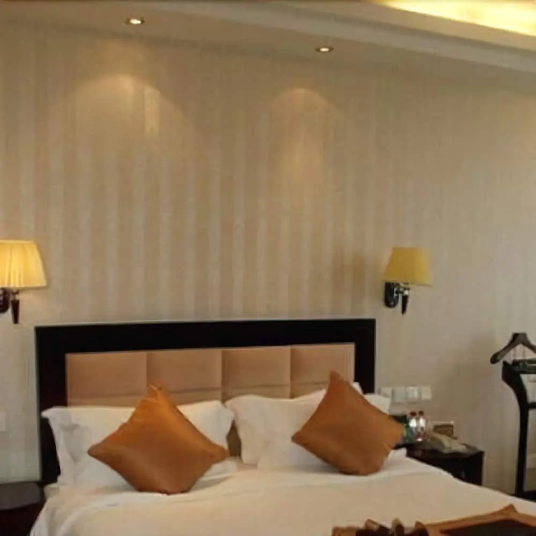 Tiansheng Hotel