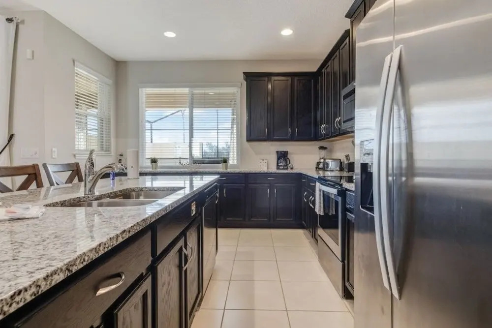 Solaras Finest!! 4 Bed 4 Bath Private Pool 1041 4 Bedroom Townhouse