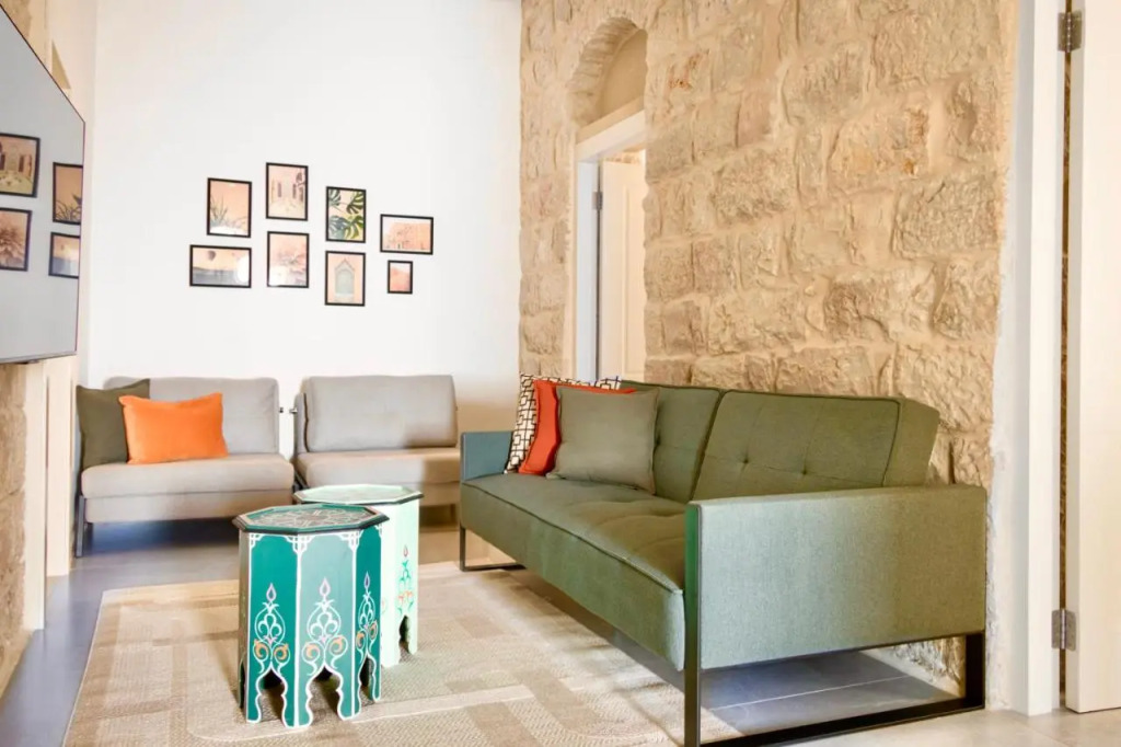 Mamilla View- Suites & Apt Hotel