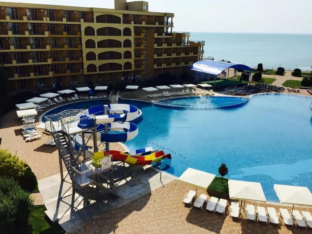 Aheloy Palace Apartments