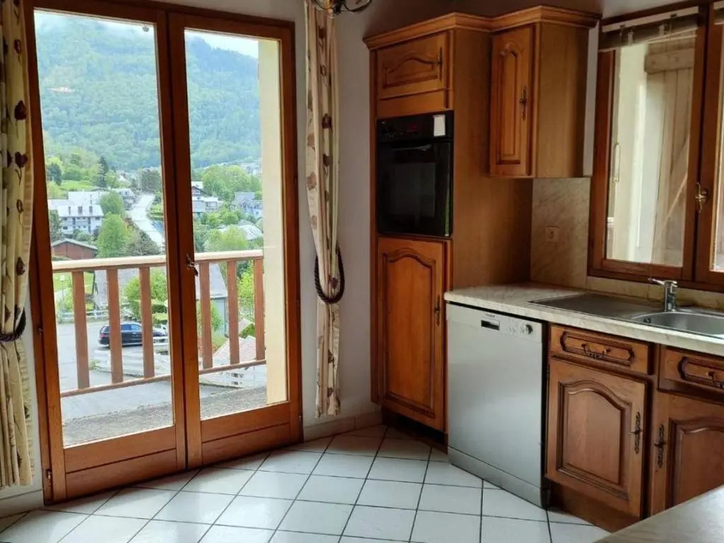Charmante maison familiale 7 chambres à Cauterets - FR-1-234-244