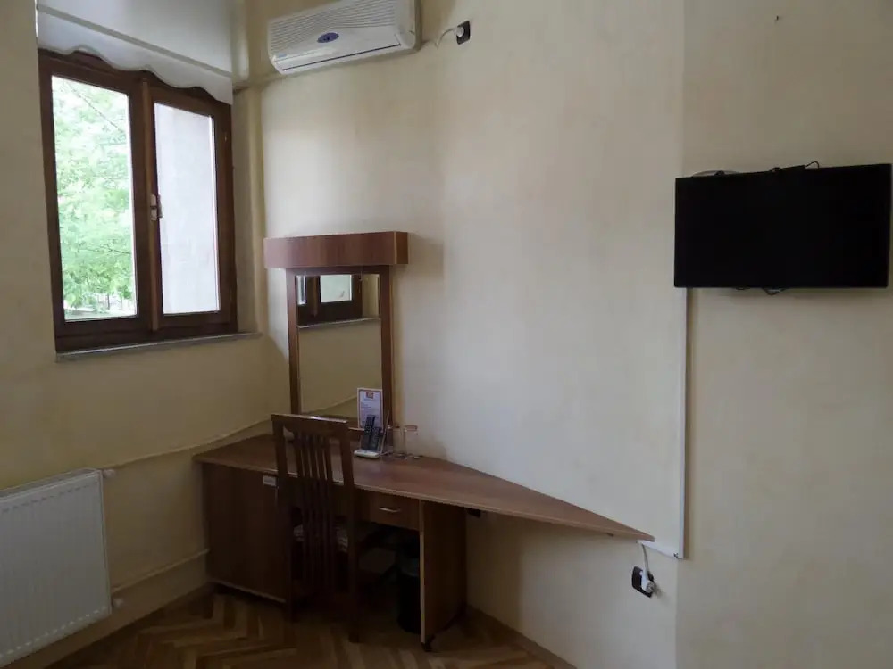 Imbros Hotel