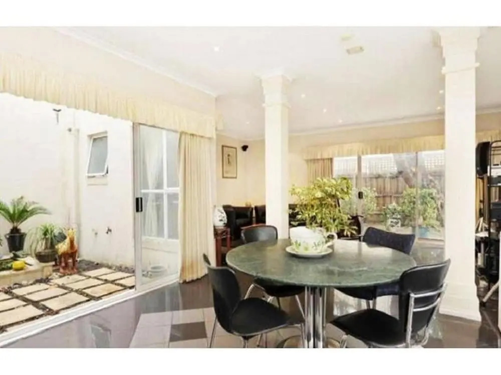 Abbotsford Private Rooms & Pods - 15 Charles Homestay