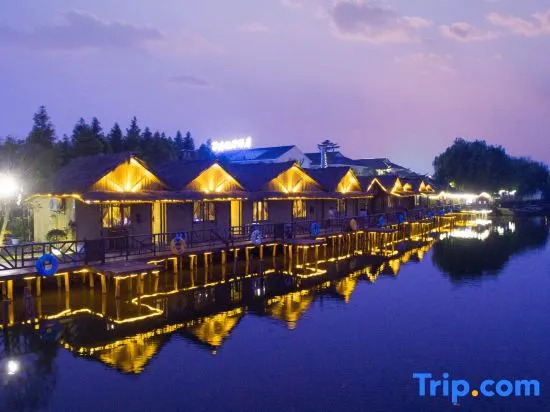 Xitang Holiday Hotel (Xitang Ancient Town Scenic Area)