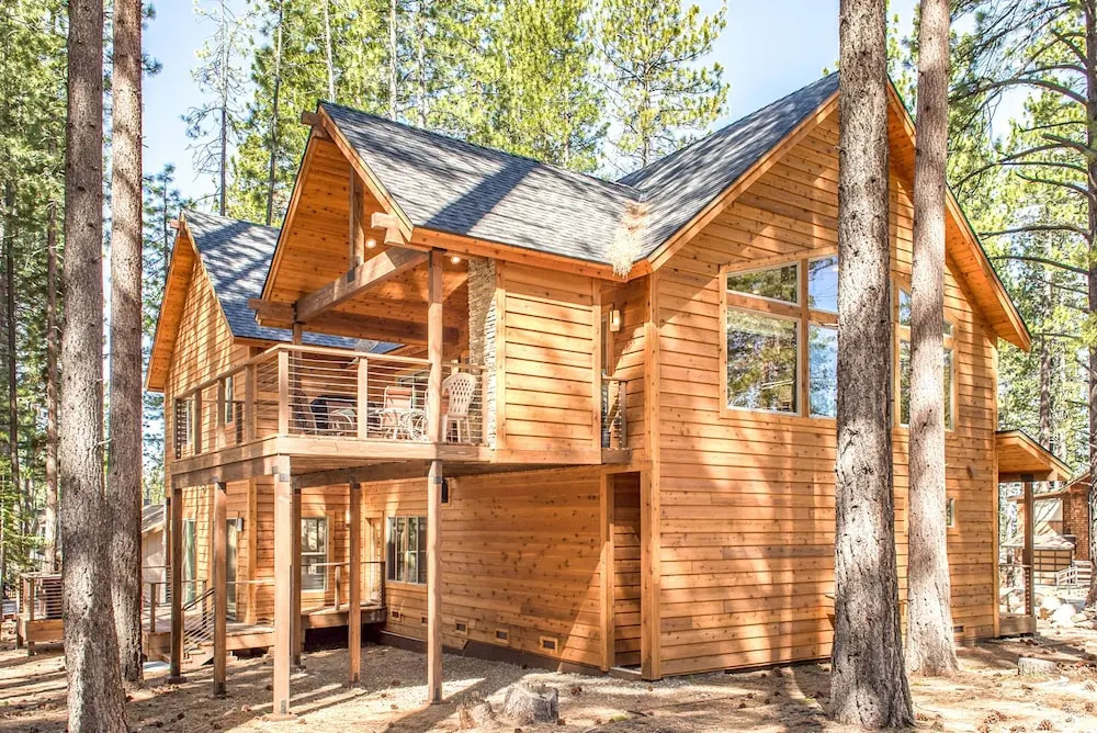 3854 Regina Road Home