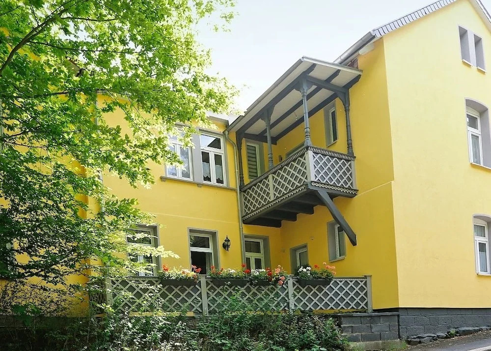 Haus Eveline - Ferienwohnungen unterhalb der Wartburg