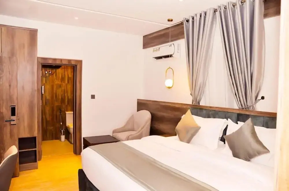 Jukky Hotel