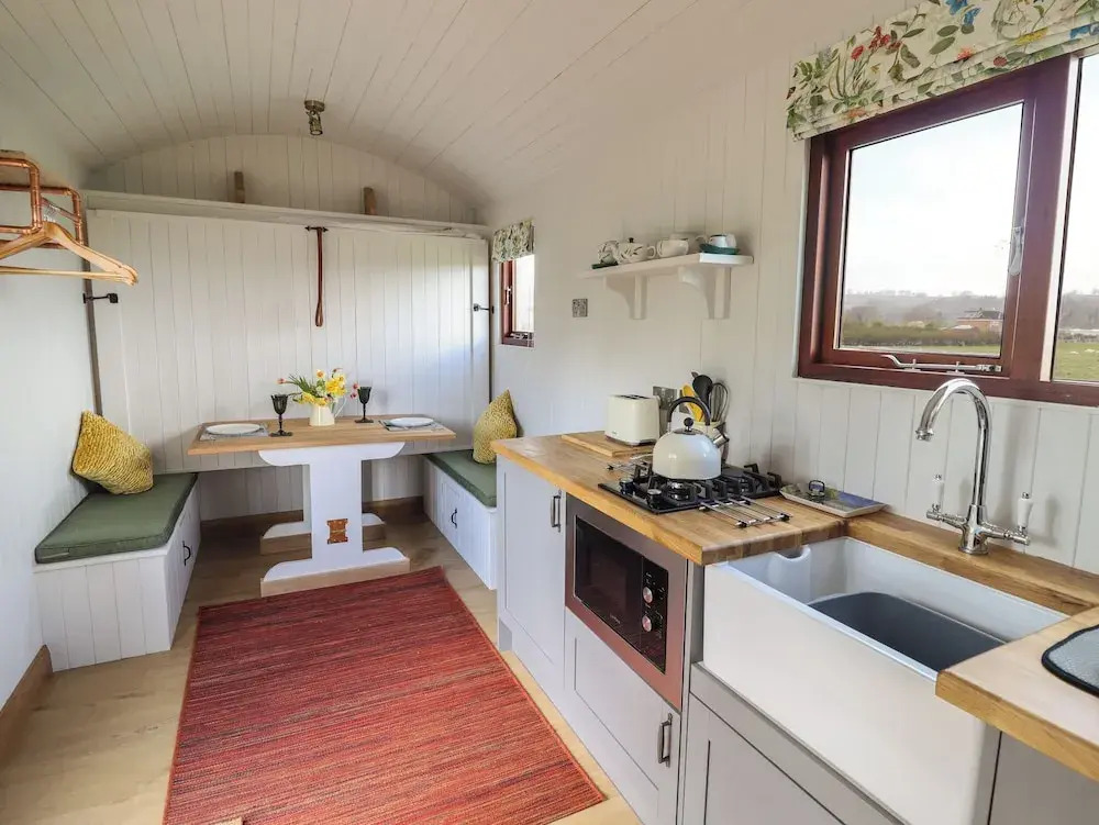Balwen Shepherds Hut