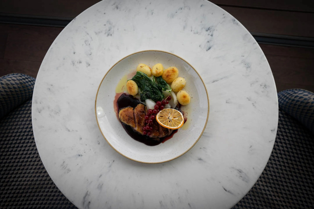 Hotel Indigo London - 1 Leicester Square by IHG