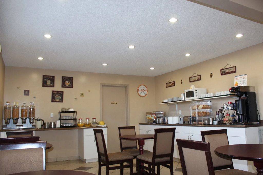 Coast Red Deer Hotel
