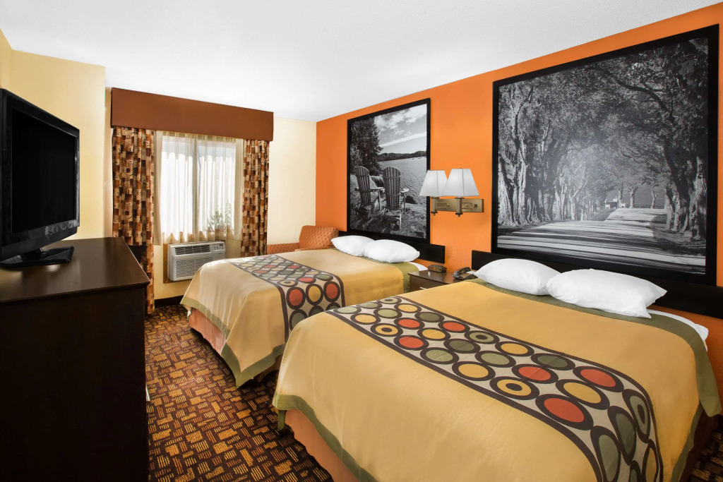 Baymont Inn and Suites - Florence