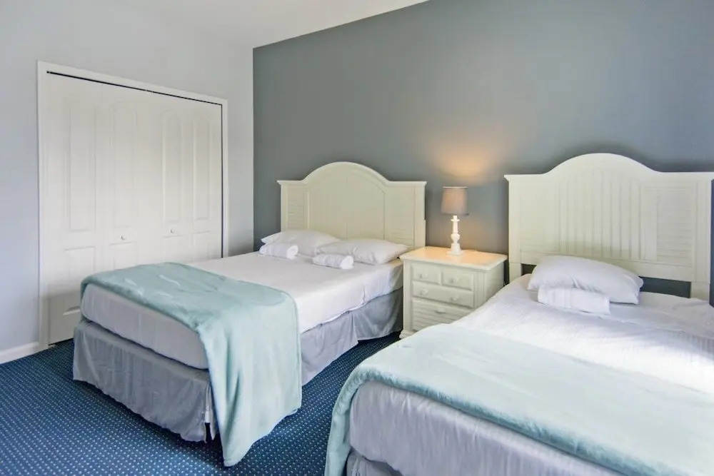 Runaway Beach Club 2202 - Three Bedroom Condo
