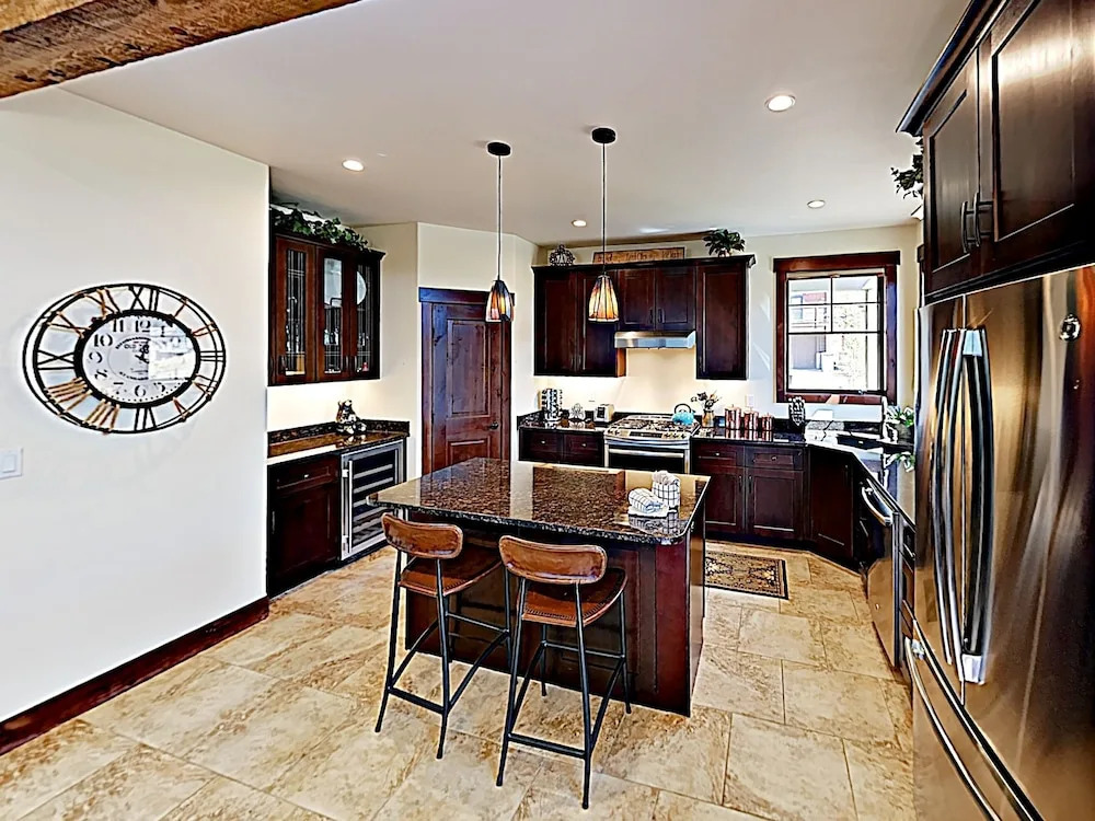 45 Hares Ear Lane Home 3 Bedrooms 3.5 Bathrooms Home
